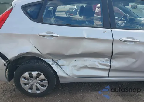 2015 Hyundai Accent Gs z USA, uszkodzony, nr VIN KMHCT5AE5FU211848